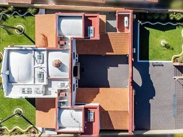 Venta de casa con vista al campo de golf en VILLAS DEL MESON JURIQUILLA
