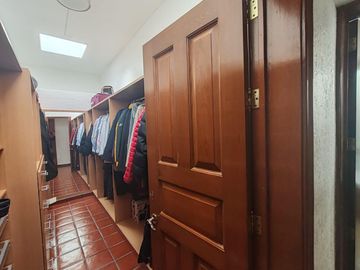 Venta de casa con vista al campo de golf en VILLAS DEL MESON JURIQUILLA