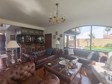 Venta de casa con vista al campo de golf en VILLAS DEL MESON JURIQUILLA