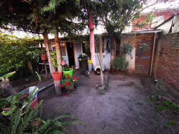 Casa en venta en LA REINA