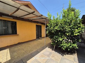 Casa en Venta en Rodrigo de Araya y Castillo Urizar