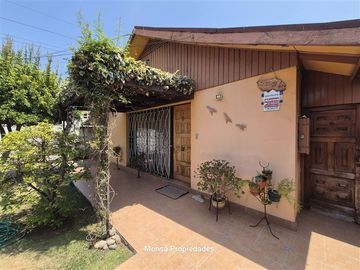 Casa en Venta en Rodrigo de Araya y Castillo Urizar