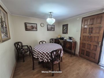 Casa en Venta en Rodrigo de Araya y Castillo Urizar