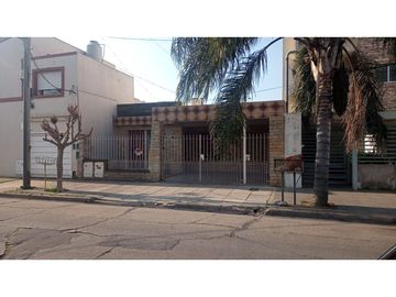 PH. TIPO CASA 2 AMB.AL CONTRAFRENTE C/PATIO Y TERRAZA