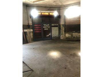 LOCAL COMERCIAL EN ESQUINA EN BOEDO