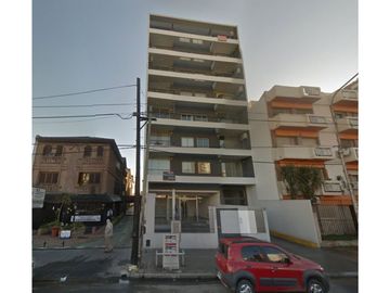 DEPARTAMENTO 4 AMB. DE CATEGORIA EN EDIFICIO EN ALTURA RAMOS NORTE