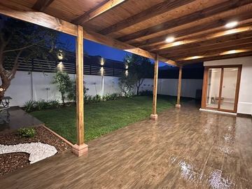 Casa en Venta en LA MONTURA 7312
