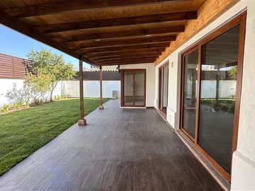 Casa en Venta en LA MONTURA 7312