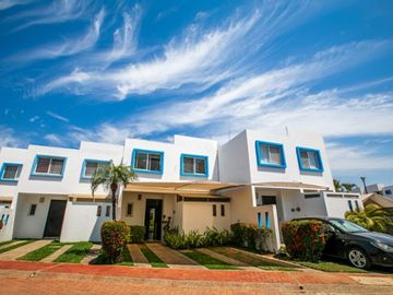 Coto LLuvia Casa 65, Rincon del Cielo - Casa en venta en Valle Dorado, Bahia de Banderas