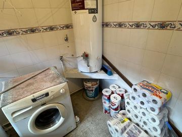 Venta-Casa Chalet de 6 Ambientes - Berazategui Centro