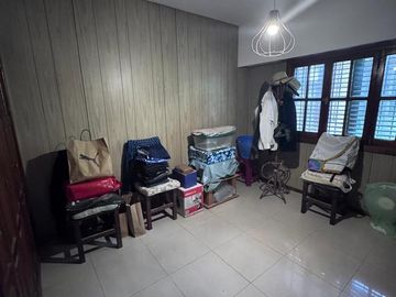 Venta-Casa Chalet de 6 Ambientes - Berazategui Centro