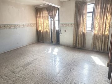 Casa Multifamiliar en Venta
