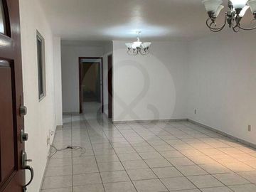 Casa en venta en Fraccionamiento Vallarta San Jorge