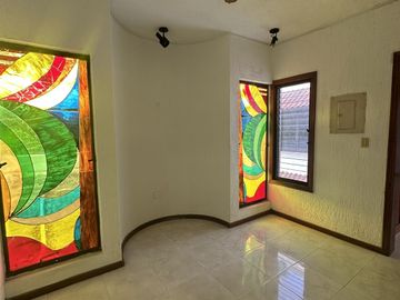 EN VENTA RESIDENCIA EN LA COLONIA CHUBURNA DE HIDALGO. MÉRIDA YUC.