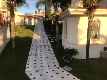 Residencia de Clase Mundial en Loma Dorada, Querétaro