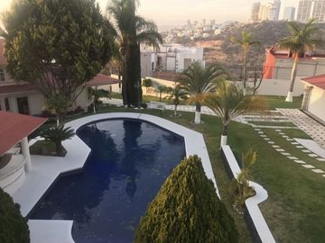 Residencia de Clase Mundial en Loma Dorada, Querétaro