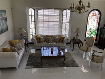 Residencia de Clase Mundial en Loma Dorada, Querétaro