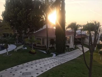 Residencia de Clase Mundial en Loma Dorada, Querétaro