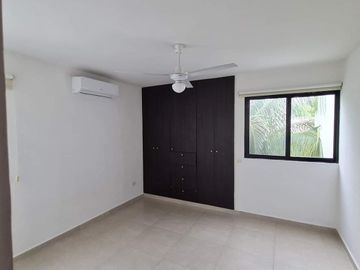 Casa en venta privada Botánico, Conkal.