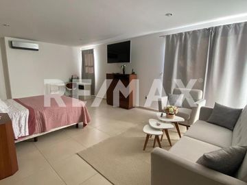 CASA EN VENTA EN PUERTA REAL II - (3)