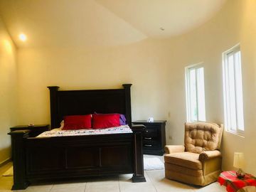 QUINTA EN VENTA EN LOS LIRIOS MONTEMORELOS NUEVO LEON