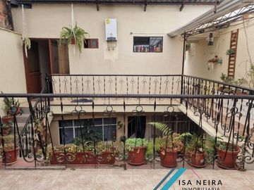 Casa en  venta en la Rafael María Arizaga
