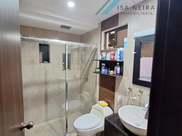 Casa en  venta, dentro de Condominio Privado.
