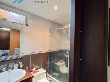 Casa en venta, sector Racar plaza
