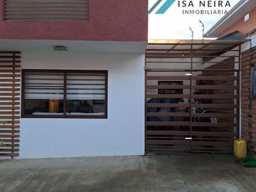 Casa en venta, sector Racar plaza