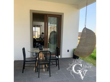 CASA NUEVA EN VENTA EN CONDADO DEL VALLE METEPEC