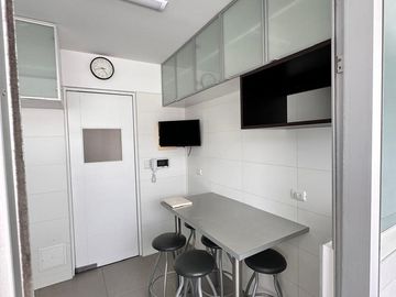 Venta Duplex frente a parque en Aurora, Miraflores