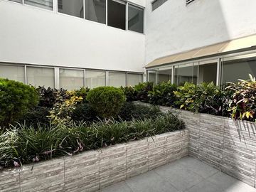 Venta Duplex frente a parque en Aurora, Miraflores