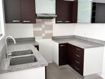 Venta Duplex frente a parque en Aurora, Miraflores