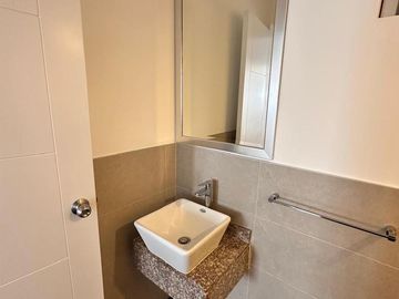 Venta Duplex frente a parque en Aurora, Miraflores