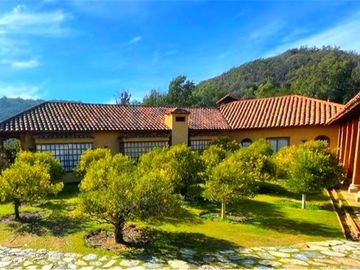 CASA DE CAMPO - PANGUE CASA BLANCA