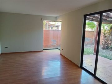 Casa en Venta en Condominio Santa Marta