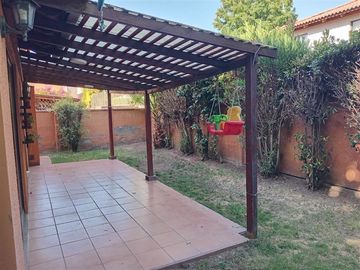 Casa en Venta en Condominio Santa Marta