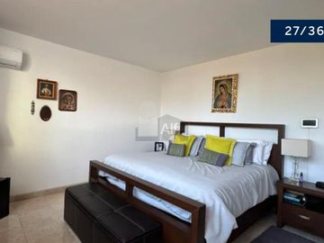 Casa en condominio en venta en El Campanario, Querétaro, Querétaro