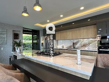VENTA de CASA CAMPESTRE en PIEDECUESTA