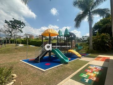 VENTA de CASA CAMPESTRE en PIEDECUESTA
