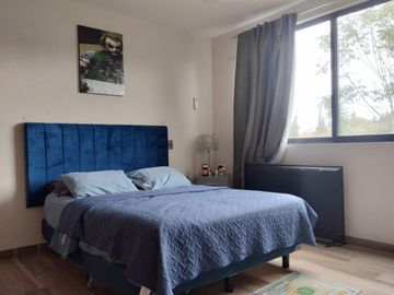 VENTA CASA FRACCIONAMIENTO BOSQUES DE ZAVALETA!!