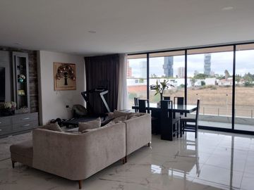 VENTA CASA FRACCIONAMIENTO BOSQUES DE ZAVALETA!!