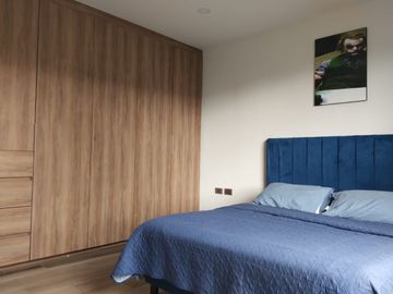 VENTA CASA FRACCIONAMIENTO BOSQUES DE ZAVALETA!!