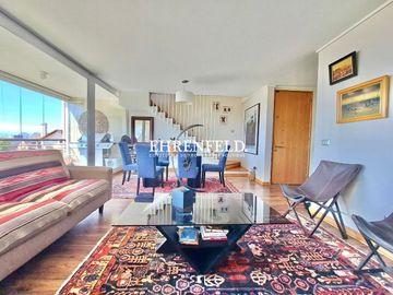 Lomas de Montemar. Concón. Amplio duplex de 160 m2.