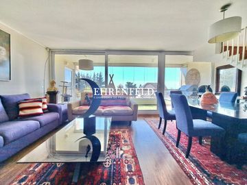 Lomas de Montemar. Concón. Amplio duplex de 160 m2.