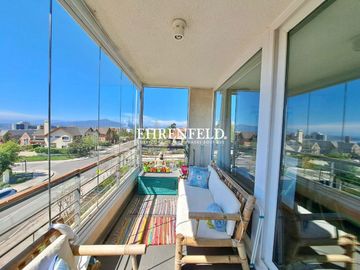 Lomas de Montemar. Concón. Amplio duplex de 160 m2.
