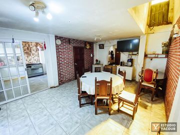 Casa en venta - 2 dormitorios 1 baño - Cochera - 107mts2 - Barrio Norte, La Plata