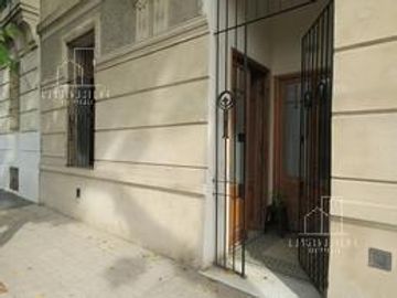 Oportunidad - Departamentos al frente en Balvanera
