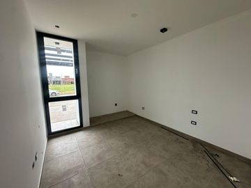Dúplex en venta SOLARES DE MANANTIALES   | Planta baja