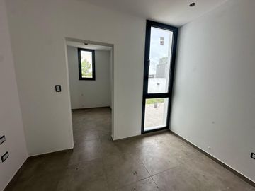 Dúplex en venta SOLARES DE MANANTIALES   | Planta baja